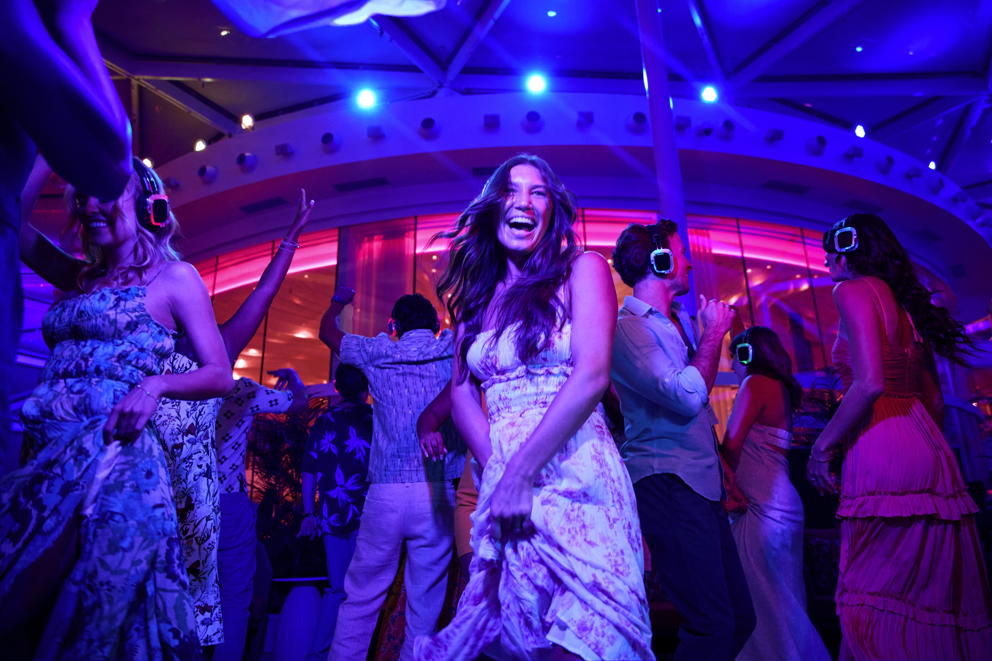 Rhapsody of the Seas - Shush! Silent Party